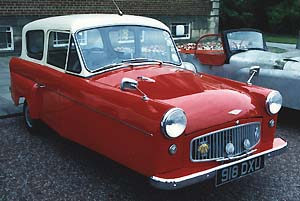 1962 Bond 250 G Saloon